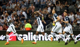 Monterrey vuelve a ganar