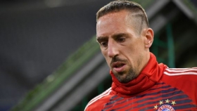 Ribery agredió a periodista; Bayern Múnich lo confirma