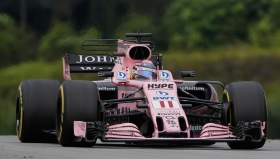 &quot;Checo&quot; Pérez termina sexto en GP de Malasia