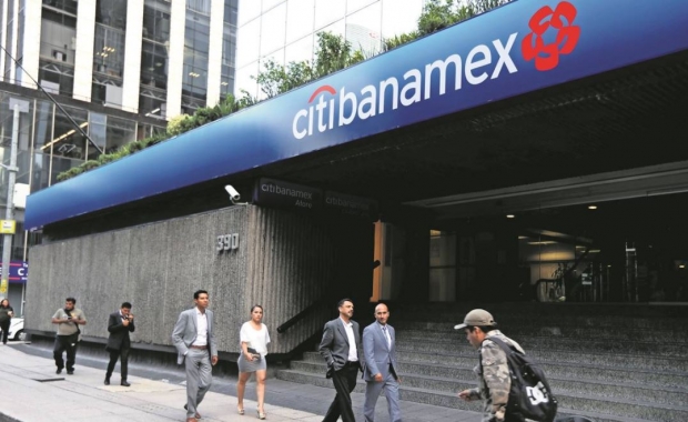 Citi pone a la venta a Banamex; esto pasará y así afectará a sus clientes