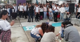 Guardaron un minuto de silencio por el joven asesinado el lunes y exigieron justicia    