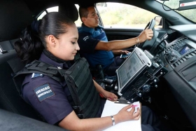 Debido a la administración de recursos federales  