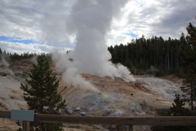 Erupción de Steamboat que comenzó alrededor de las 9:04 a.m