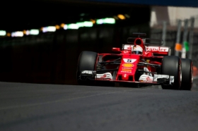 Vettel y Hamilton por el GP de Azerbaiyán