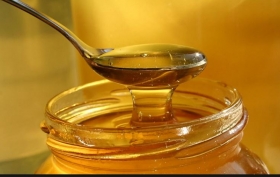 La miel China impacta negativamente la industria apícola.