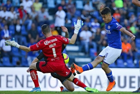 Cruz Azul pierde en casa ante Querétaro