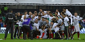México ganó y calificó a Rusia