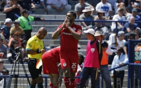 Pumas sigue en picada, pierde con Toluca