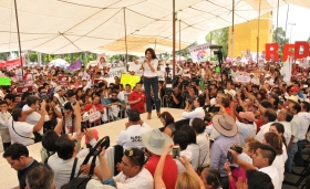 Seguridad y Oportunidades ofrece Blanca Alcalá a la región de Tepeaca