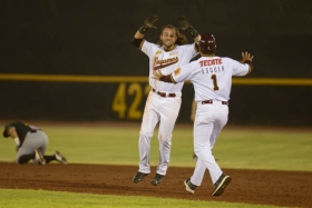 Vaqueros se queda con la serie