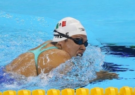 Bronce en natación para México