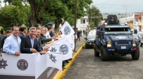 La Policía Municipal de Puebla recibe unidades y estímulos  